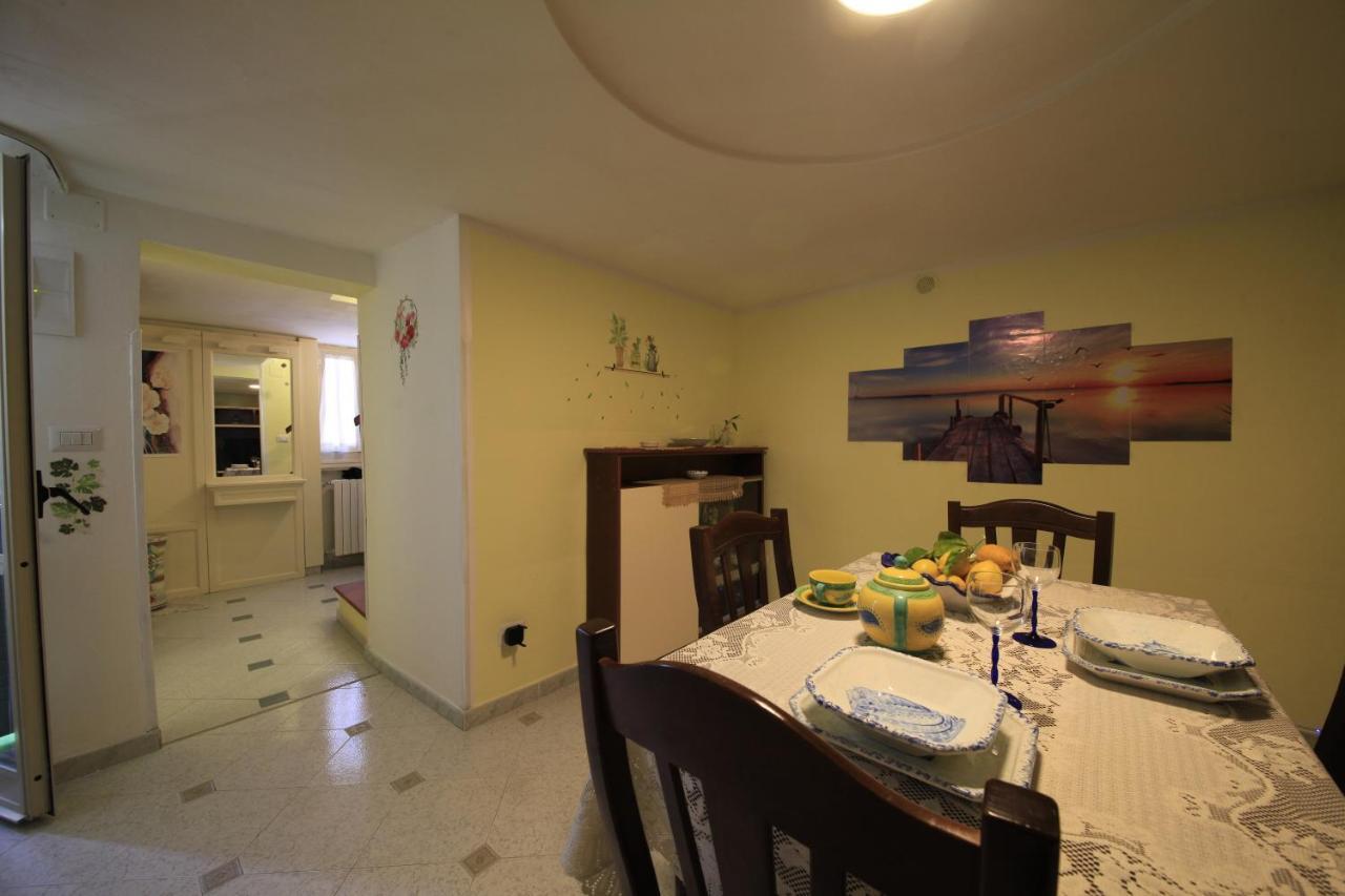 Dolls House Apartamento Minori Exterior foto